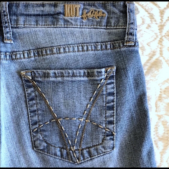 Kut From the Kloth Jeans Size 8 Straight Leg Medium Wash - Picture 3 of 8
